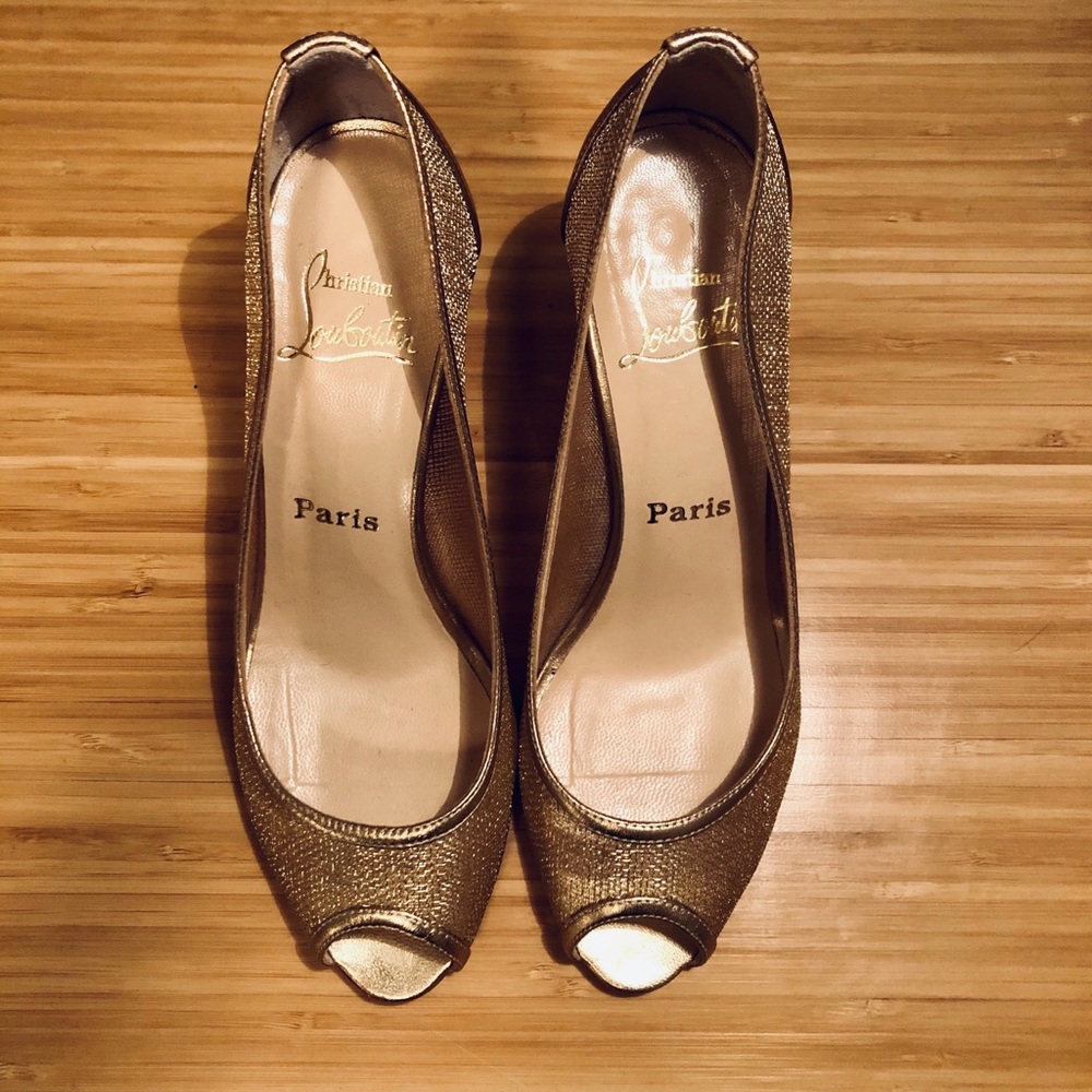 Christian Louboutin Gold Peep Toe Heel Size 37